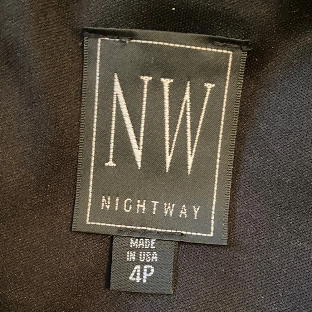 Nightway Black Off Shoulder Wide Leg Jumpsuit Petite 4P Elegant Cocktail Evening - Picture 4 of 9